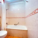 1br In Americas, Walk To And Fun, La103 Apartment *
