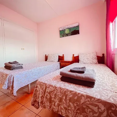 1br In Americas, Walk To And Fun, La103 * Arona (Tenerife)