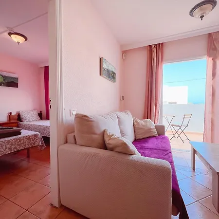 1 Bedroom In Parque Cattleya, Playa De Americas Arona (Tenerife)